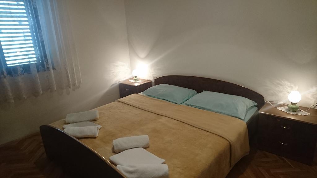 Apartment Leona 塞尼 外观 照片