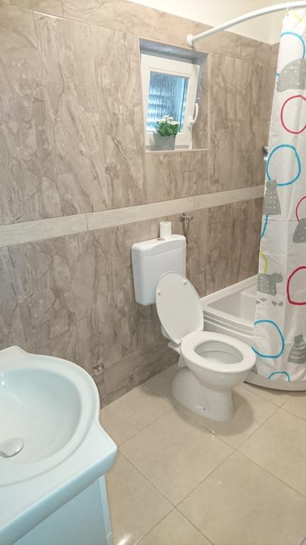 Apartment Leona 塞尼 外观 照片