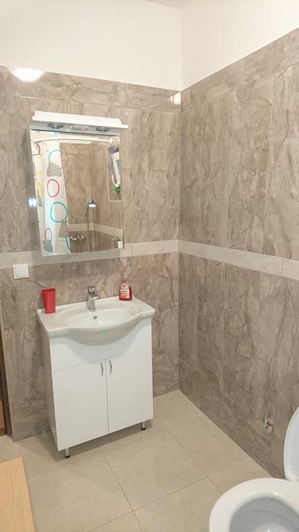 Apartment Leona 塞尼 外观 照片