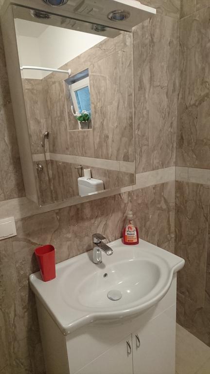 Apartment Leona 塞尼 外观 照片